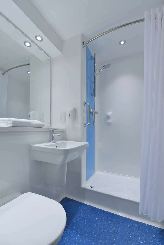 Travelodge Liverpool Docks Ruang foto